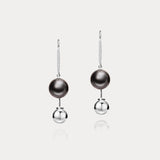 Bourrée｜Tahitian black pearl and diamond earrings